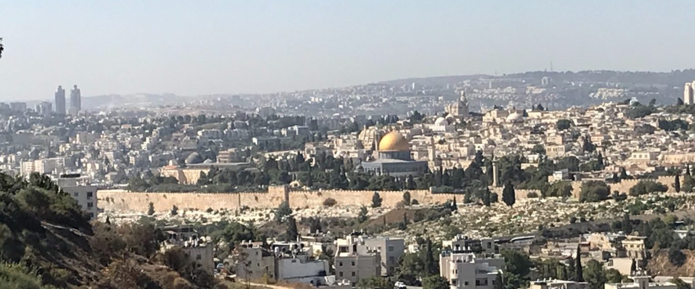 Israel se prepara para celebrar Rosh Hashana y Yom Kipur Vista panorámica de Jerusalem